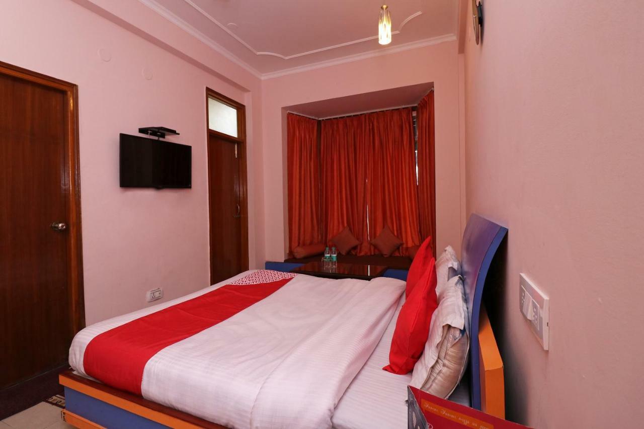 Oyo 19024 Majestic Oak Bush Hotel Mussoorie Ngoại thất bức ảnh